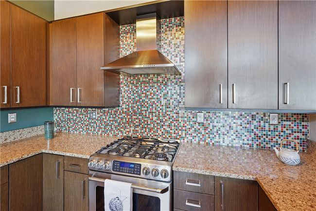 UNIT-403 - 14 Imperial Pl, Condo with 2 bedrooms, 1 bathrooms and 2 parking in Providence RI | Image 9