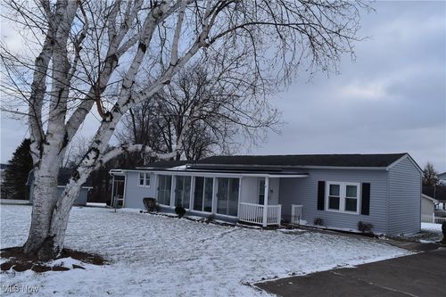 70799 Bannock Uniontown Rd, Saint Clairsville, OH, 43950-9650 | Card Image