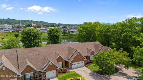 244 River Garden Ct, Sevierville, TN, 37862-4449 | Card Image