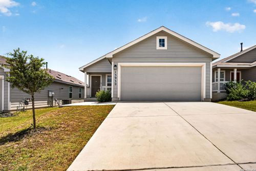 13930 Silos Mdws, San Antonio, TX, 78252-1749 | Card Image