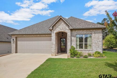 9232 Villas Ct, Tyler, TX, 75703-6104 | Card Image