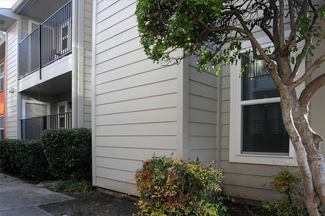 View of side of home | Image 34