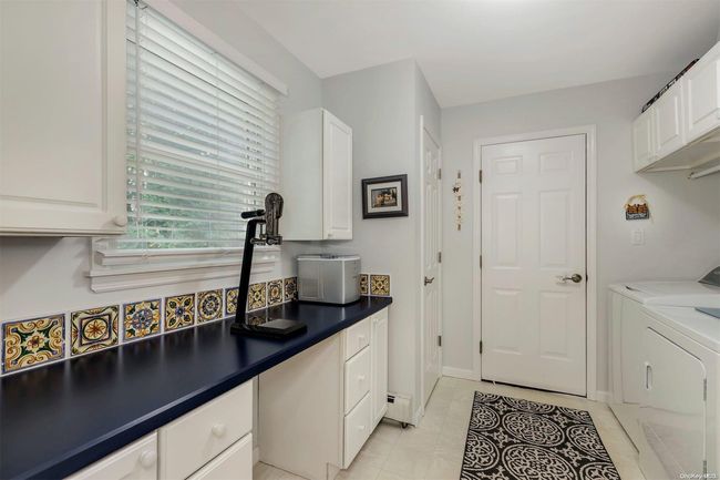 136 Mccarthy Ln, House other with 3 bedrooms, 2 bathrooms and null parking in Great River NY | Image 15