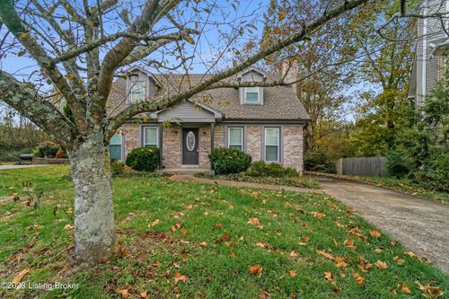 8716 Astrid Ave, Louisville, KY, 40228-2568 | Card Image