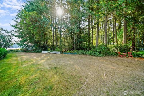 11124 Cole Pl, Anderson Island, WA, 98303-9686 | Card Image