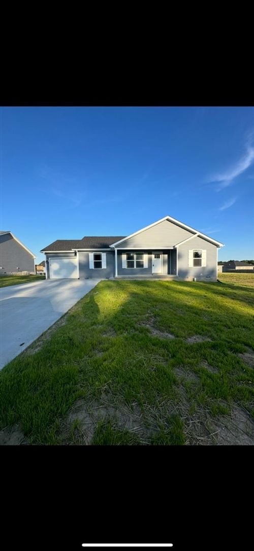 466 Lansing Ln, Bowling Green, KY, 42101-0797 | Card Image