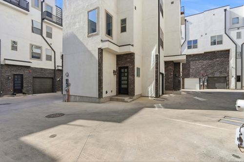 unit-502-1817 N Saint Marys St, San Antonio, TX, 78212-4720 | Card Image