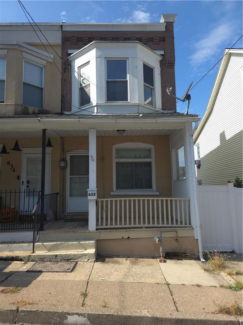 632 Ontario St, BETHLEHEM, PA, 18015-2826 | Card Image