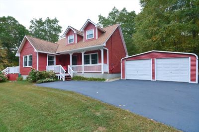 115 Se Main Street, House other with 4 bedrooms, 2 bathrooms and 8 parking in Douglas MA | Image 1