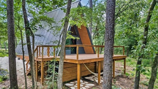280 Pine Shadows Cir, House other with 2 bedrooms, 2 bathrooms and null parking in Pointblank TX | Image 27