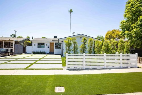 5743 Natick Ave, Sherman Oaks, CA, 91411-4035 | Card Image