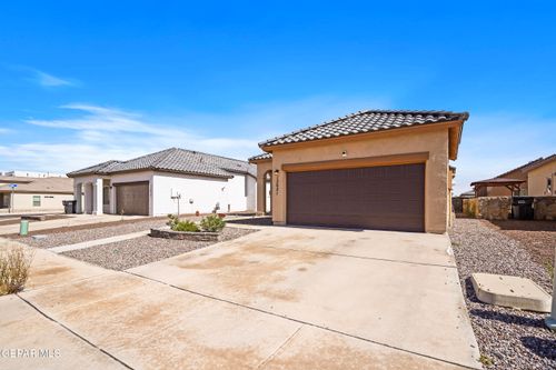 13621 Hazlewood St, El Paso, TX, 79928-7537 | Card Image