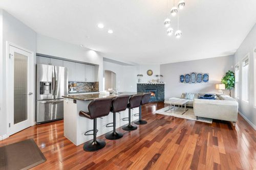 72 Panamount Hts Nw, Calgary, AB, T3K5T2 | Card Image