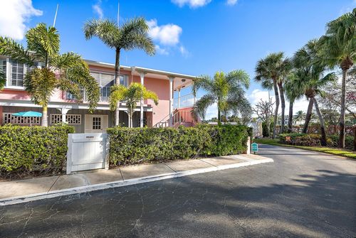 apt-16-475 Tequesta Dr, Tequesta, FL, 33469-2544 | Card Image
