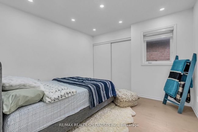 91 Buick Blvd, House other with 7 bedrooms, 5 bathrooms and 7 parking in Brampton ON | Image 27