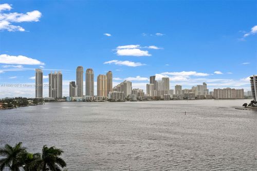 apt-914-3530 Mystic Pointe Dr, Aventura, FL, 33180-4527 | Card Image