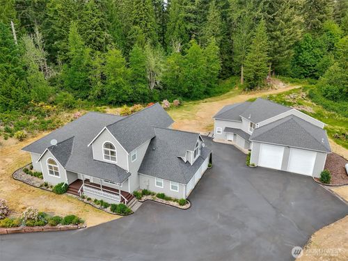 11616 296th Avenue Ne, Carnation, WA, 98014 | Card Image
