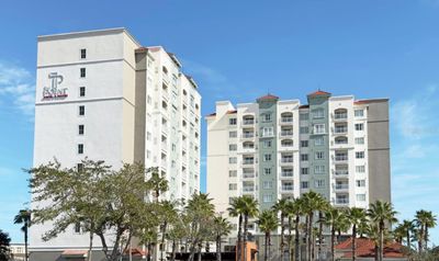 7383 Universal Boulevard, Condo with 2 bedrooms, 2 bathrooms and null parking in Orlando FL | Image 2