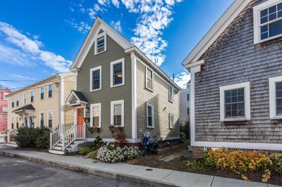 446 Hanover Street, House other with 2 bedrooms, 1 bathrooms and null parking in Portsmouth NH | Image 2