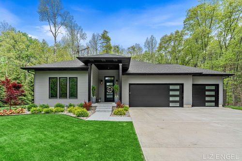 3190 Light House Way, Saugatuck, MI, 49453-9486 | Card Image