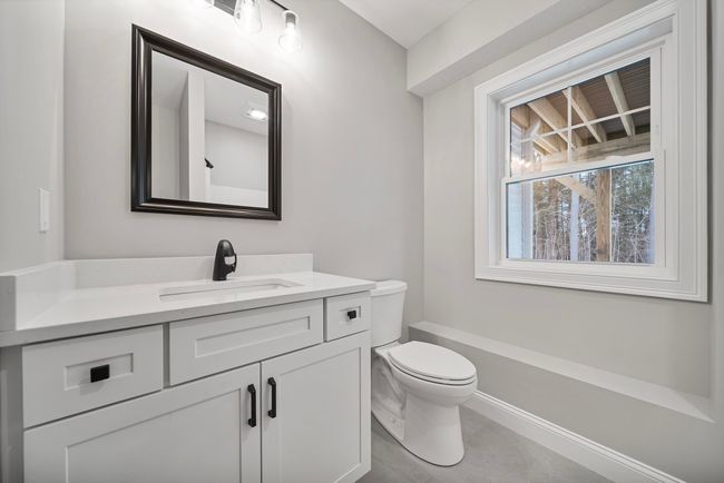 5 True Ave, House other with 4 bedrooms, 4 bathrooms and null parking in Derry NH | Image 46