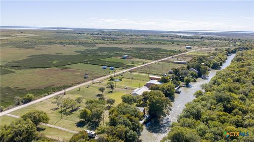 587 Guadalupe River Dr, Tivoli, TX, 77990-4596 | Card Image