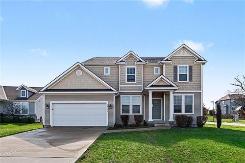 23729 W 92nd Ter, Lenexa, KS, 66227-7502 | Card Image