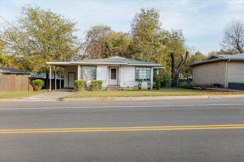 1213 S Lamar St, Weatherford, TX, 76086-5153 | Card Image