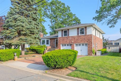 121 Henry St, Massapequa, NY, 11758-1433 | Card Image