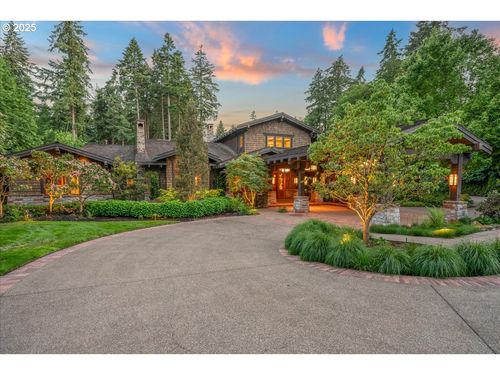13150 Sw Iron Mountain Blvd, Portland, OR, 97219-8522 | Card Image