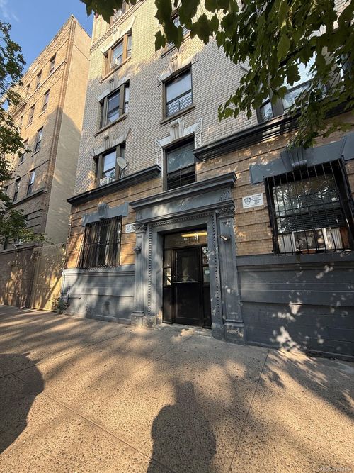 5-2116 Honeywell Avenue, New York, NY, 10460 | Card Image