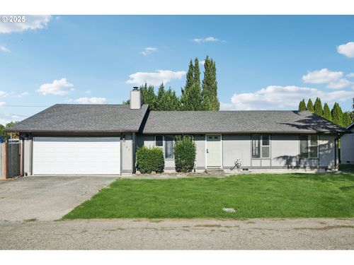 103 Scott St, Longview, WA, 98632-4944 | Card Image