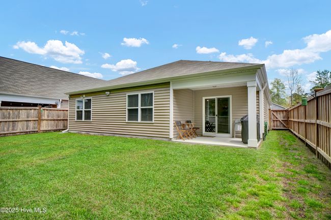1292 Hidden Creek Dr Ne, House other with 4 bedrooms, 2 bathrooms and 2 parking in Leland NC | Image 5