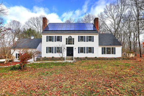 24 Hickory Ln, Roxbury, CT, 06783-1912 | Card Image