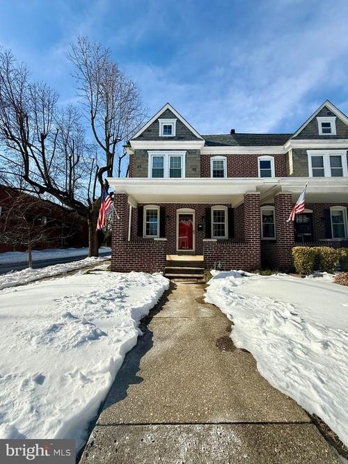 1401 N Grant Ave, WILMINGTON, DE, 19806-2437 | Card Image