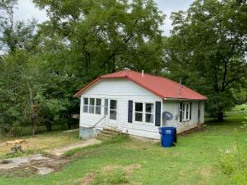 214 E Forsythe Street, Pyatt, AR, 72672 | Card Image
