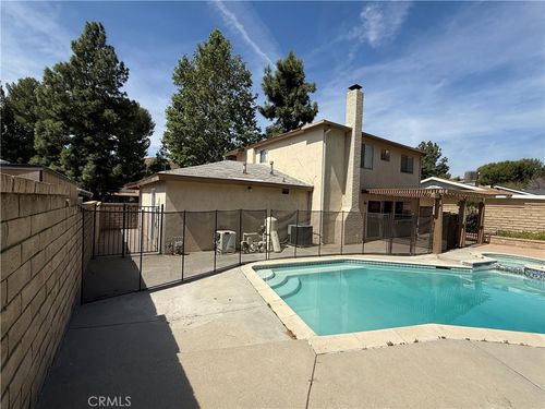 29338 Florabunda Rd, Canyon Country, CA, 91387-2205 | Card Image