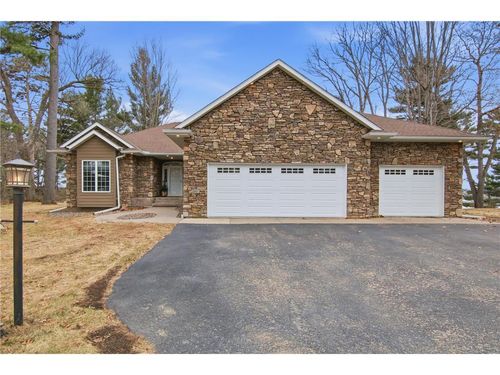 2907 Plum Tree Circle, MENOMONIE, WI, 54751 | Card Image