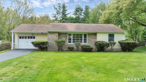240 Cedarhurst Lane, Milford, CT, 06461 | Card Image