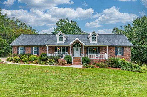 6487 River Bend Rd, Claremont, NC, 28610-8142 | Card Image