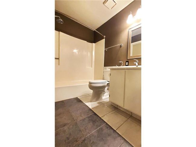 Bath.jpg | Image 6