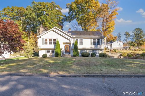 2 Bryan Cir, Seymour, CT, 06483-3676 | Card Image