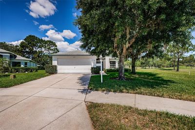 1451 Hickory Moss Place, House other with 3 bedrooms, 2 bathrooms and null parking in Trinity FL | Image 2