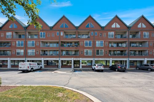 105-1111 Burlington Ave, Lisle, IL, 60532-4521 | Card Image
