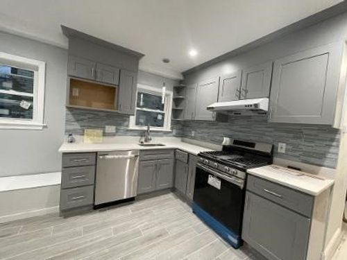 1-18 Billings Rd, Quincy, MA, 02171-2404 | Card Image