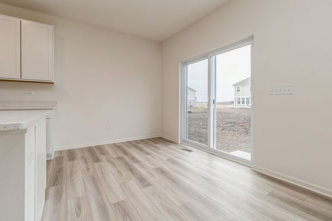 25624 W Springview Dr, Home with 3 bedrooms, 3 bathrooms and null parking in Plainfield IL | Image 7
