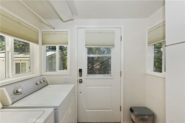Laundry Room With Backyard Access | Image 22