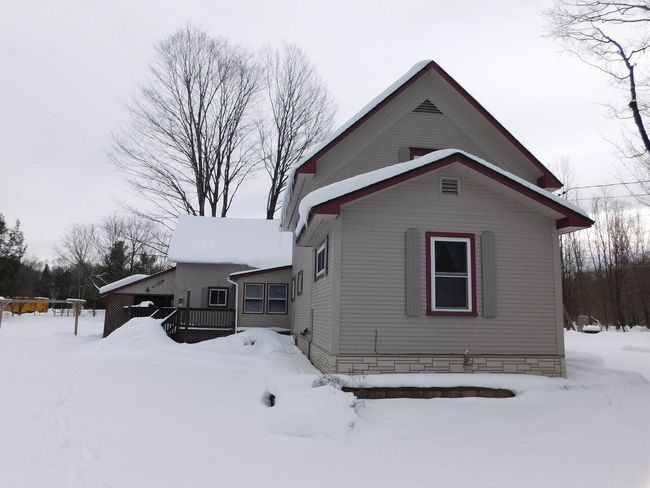 384 N Main St, House other with 2 bedrooms, 2 bathrooms and null parking in Montgomry Ctr VT | Image 32