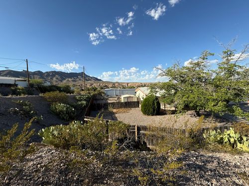 1065 E 4th Ave, Truth or Consequences, NM, 87901 | Card Image