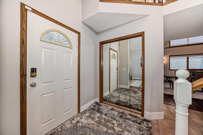 103 Hawktree Close Nw, House detached with 4 bedrooms, 3 bathrooms and 4 parking in Calgary AB | Image 3